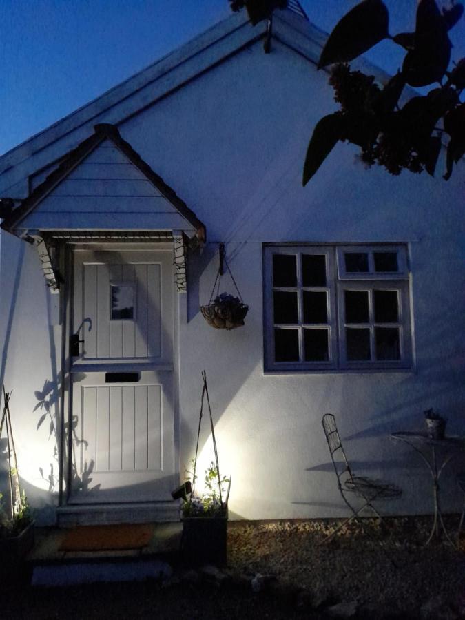 My Little Studio Farmborough ภายนอก รูปภาพ