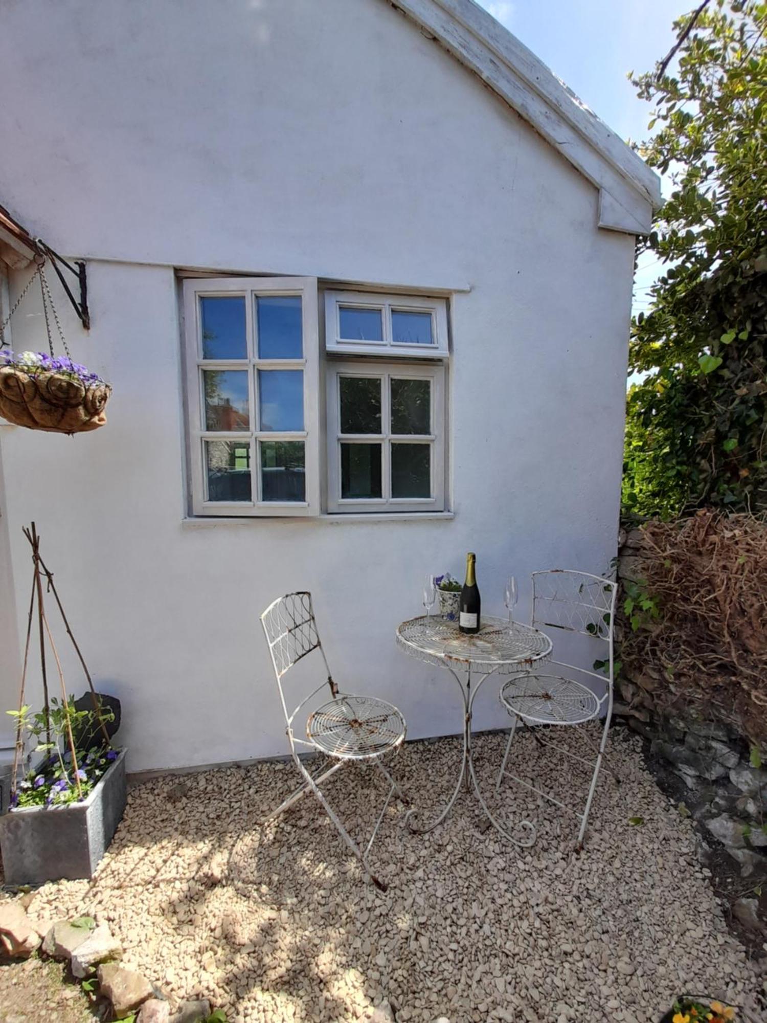 My Little Studio Farmborough ภายนอก รูปภาพ